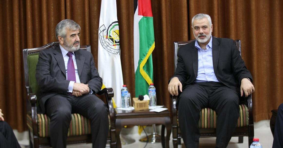 هنية يستقبل النائب الأول لرئيس الديانة التركية حسن كامل يلماز