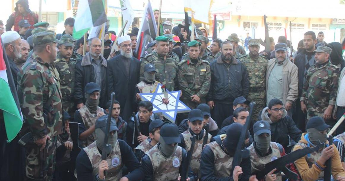 مسير فتوة الوسطى رفضا لقرار منع الأذان بالقدس