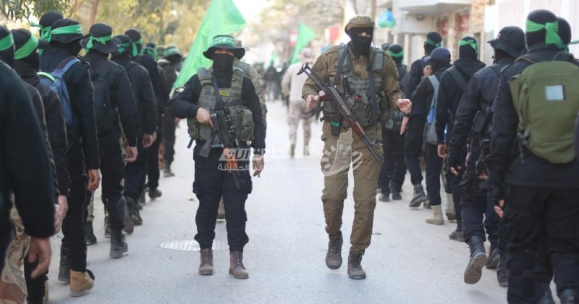 كتائب القسام تنظم عرضا عسكريا بالنصيرات رفضا لصفقة القرن