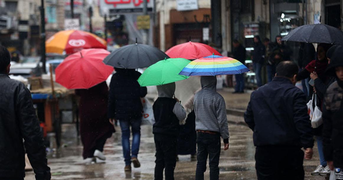 أجواء ماطرة في مدينة نابلس