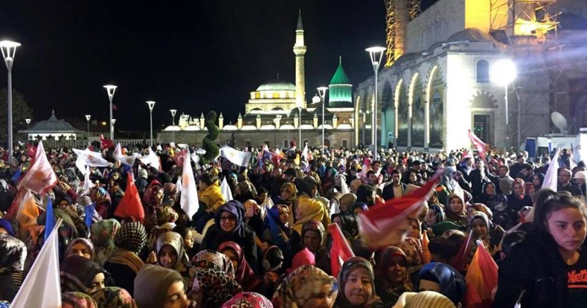 صور: احتفالات أنصار حزب ‏العدالة والتنمية‬ في تركيا