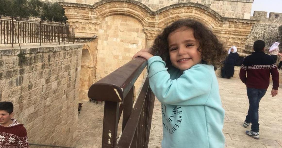 الفلسطينيون يعيدون الحياة إلى مصلى باب الرحمة بالقدس