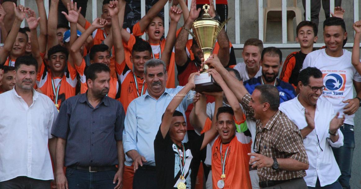 اتحاد خانيونس وشباب رفح في المباراة النهائية لبطولة الناشئين