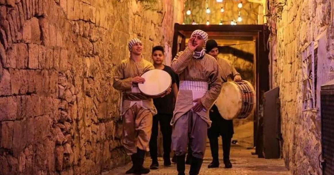 مسحراتي القدس.. مشهد جميل رغم بشاعة الاحتلال