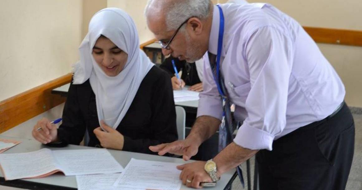 مدير تعليم الوسطى يتفقد امتحانات الثانوية العامة