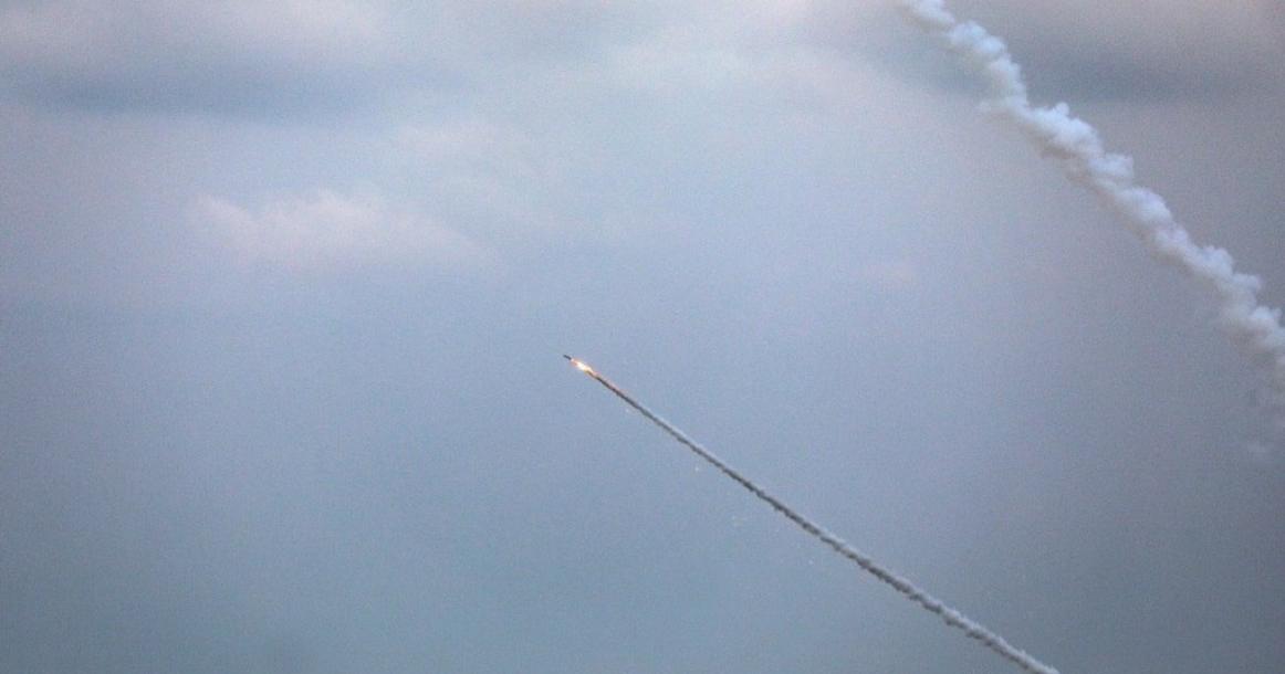 رشقات صاروخية للمقاومة تجاه مستوطنات الاحتلال