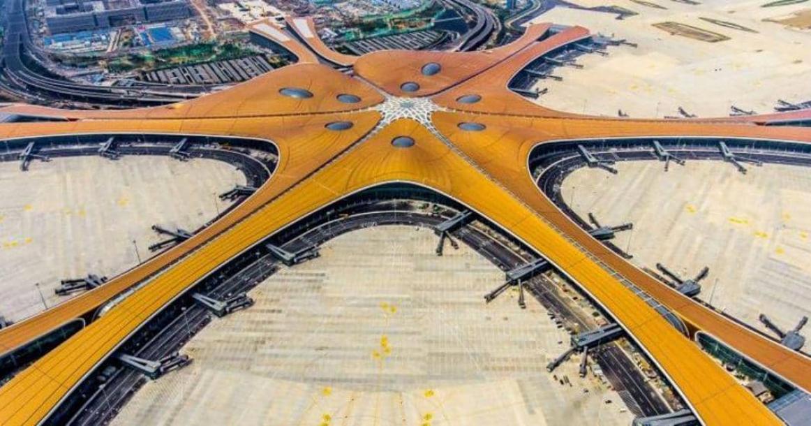 الصين تفتتح مطارها "العملاق"