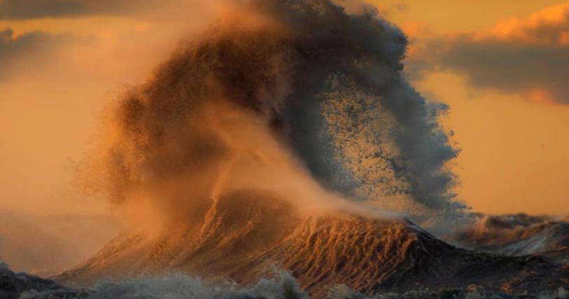 بحيرة بين أمريكا وكندا