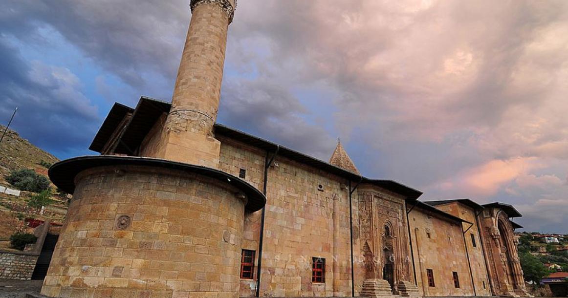 المسجد الكبير وسط تركيا