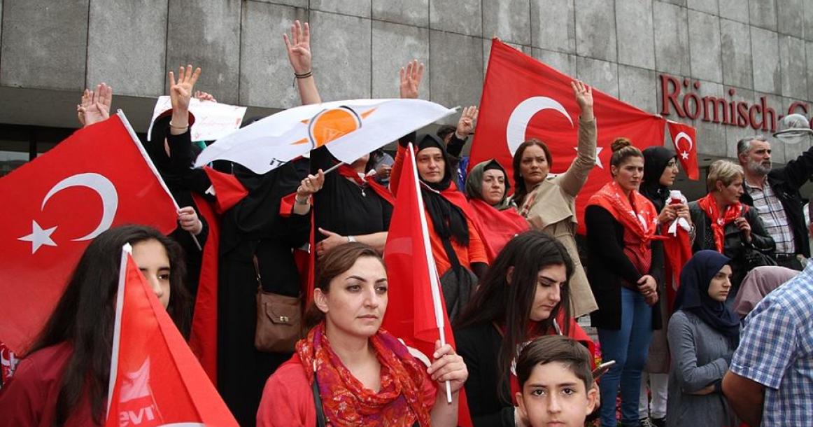 مظاهرات في مدينة كولن الألمانية دعما لأردوغان