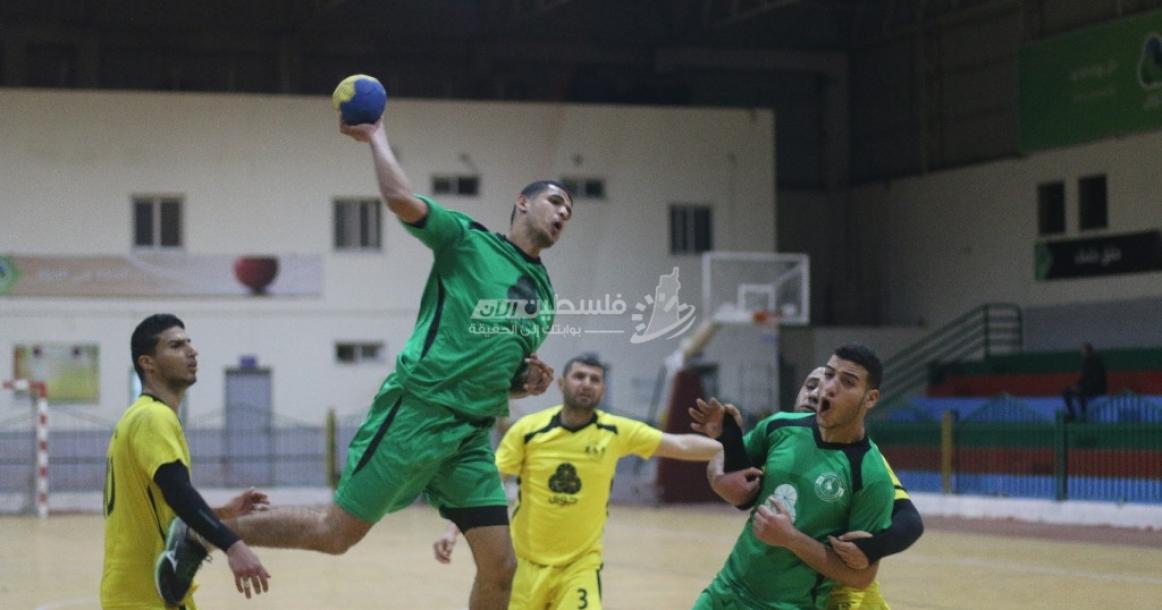 مباراة خدمات النصيرات وجمعية الصلاح في دوري جوال لكرة اليد