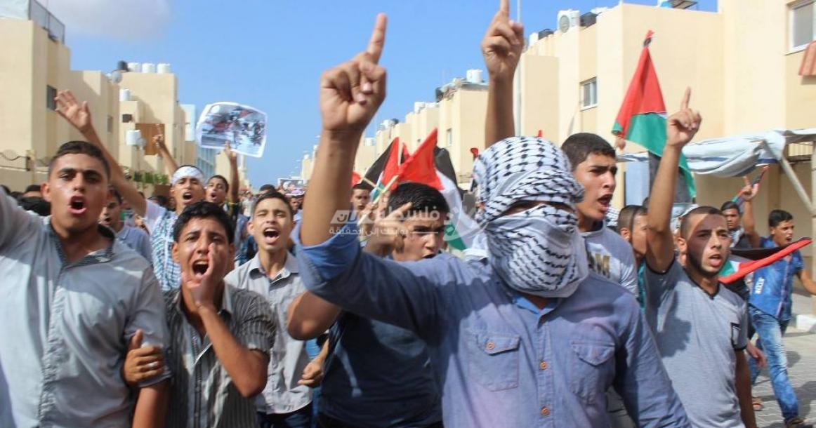 صور: مسيرات طلابية نصرة للأقصى برفح‎