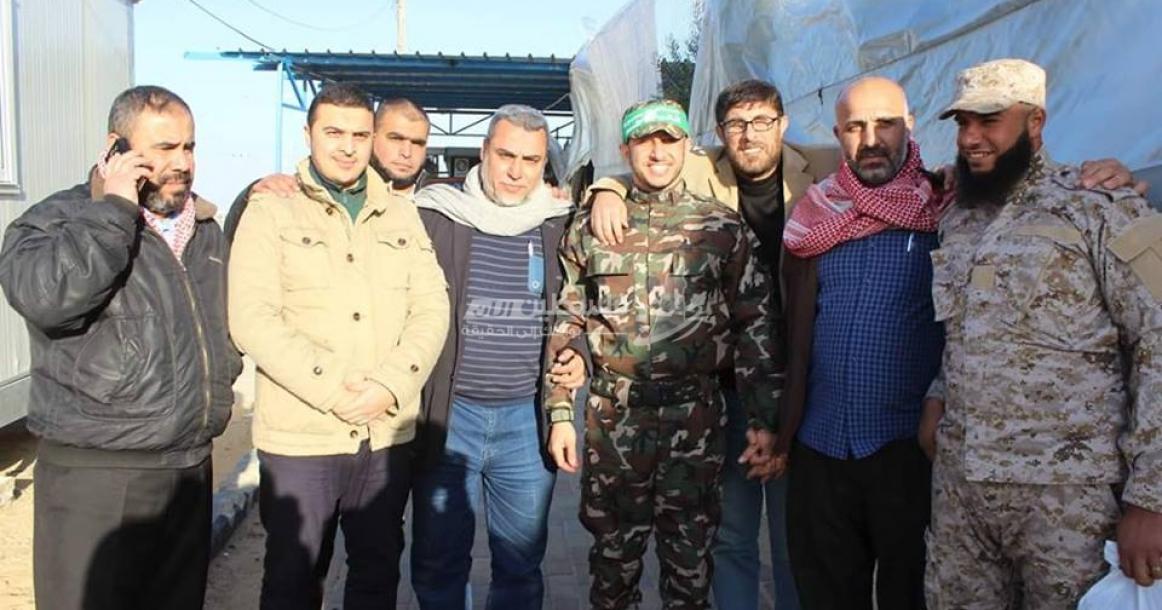الإفراج عن الأسير صخر النباهين وسط القطاع