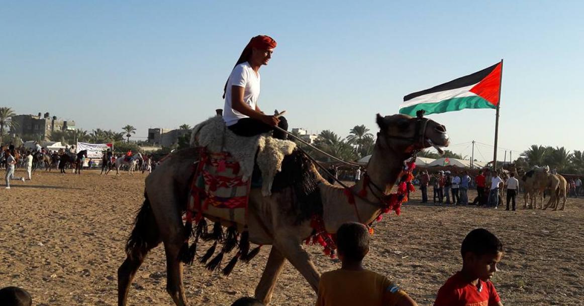 قبيلة الترابين تحيي التراث الشعبي الفلسطيني بدير البلح