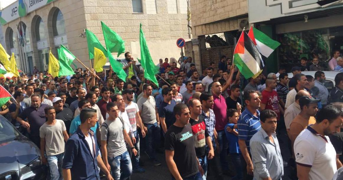 صور: جنازة الشهيد حذيفة سليمان في طولكرم