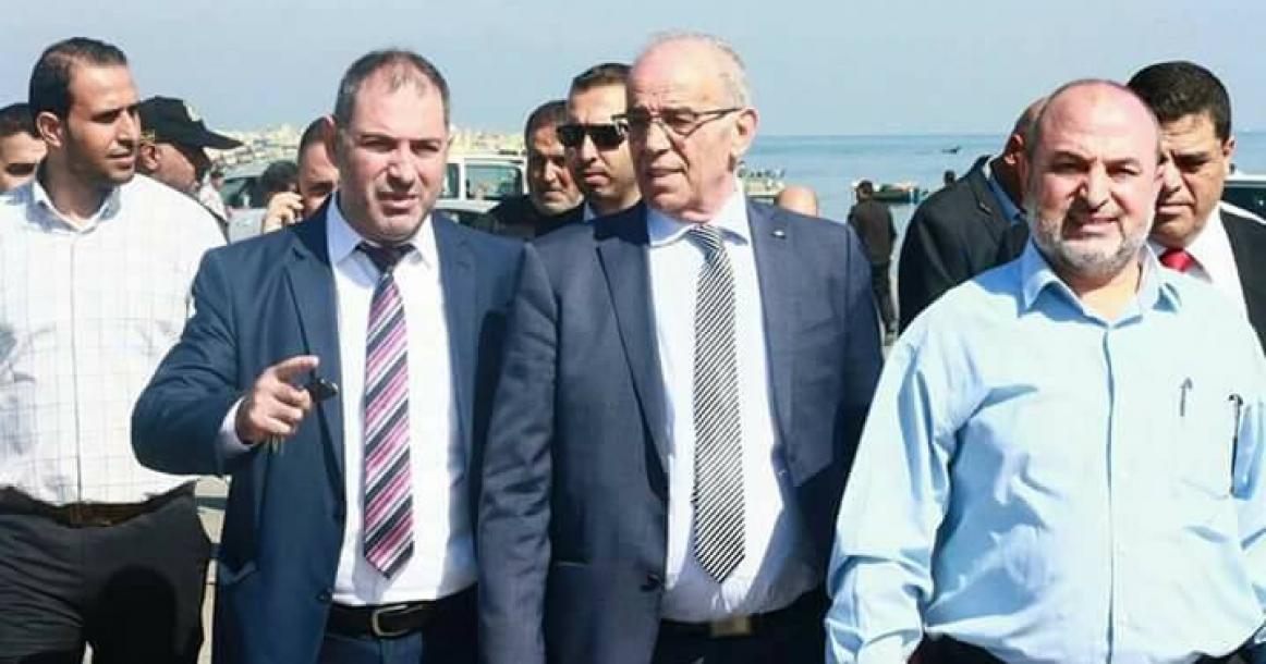 وزير المواصلات يجري جولة تفقدية على مرافق وزارته بغزة