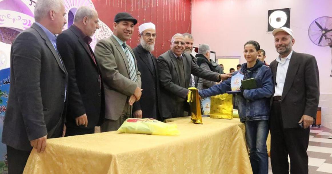 مدرسة النصيرات تنظم مسابقة نجم التلاوة