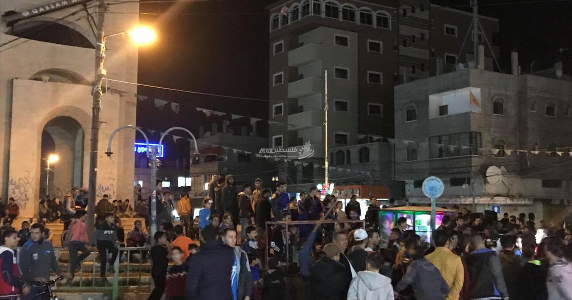 فرحة الجماهير الفلسطينية في رفح بانتصار المقاومة
