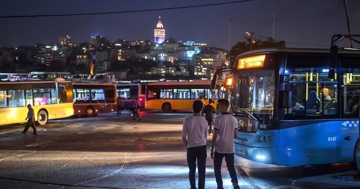 الأجواء في مدينة إسطنبول مساءاً