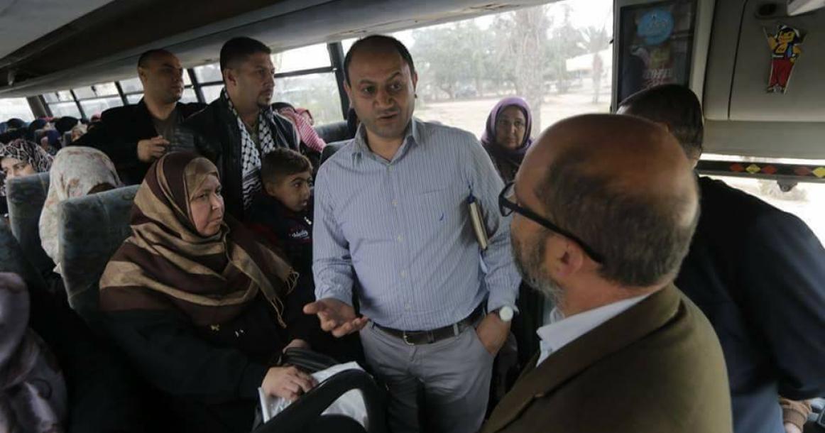 منسق الأمم المتحدة يتفقد الأوضاع الإنسانية للمسافرين بمعبر رفح