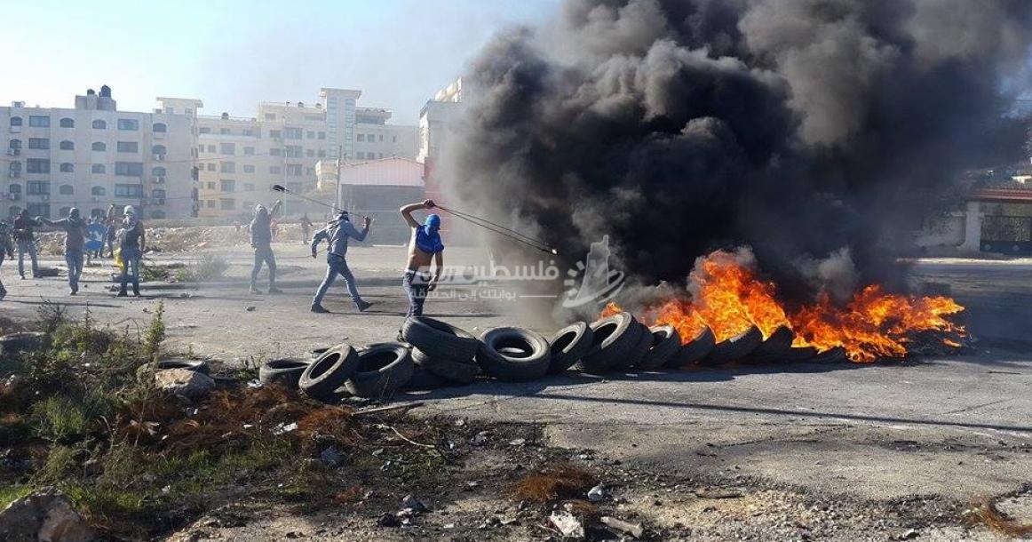صور: تجدد المواجهات قرب حاجز "بيت إيل" بالبيرة