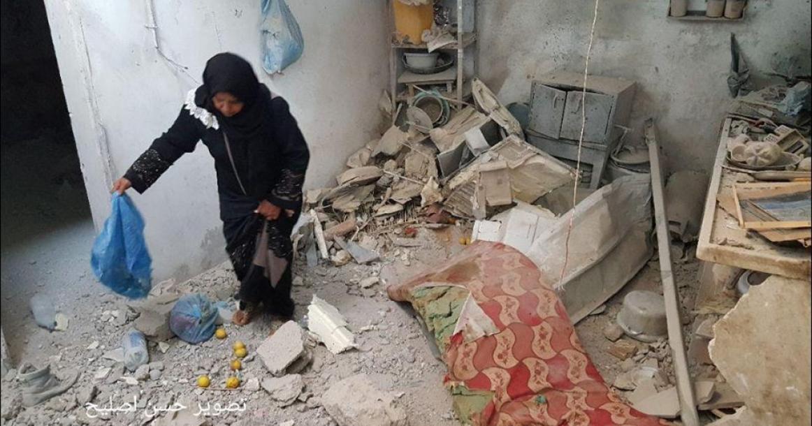 منزل عائلة خماش الذي قصف أمس واستشهدت الأم وطفلتها وجنينها وسط قطاع غزة
