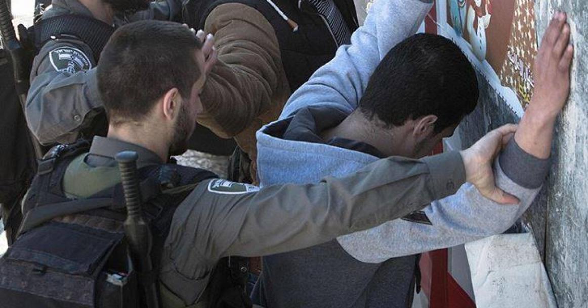اعتداءات الاحتلال على المقدسيين بباب العامود