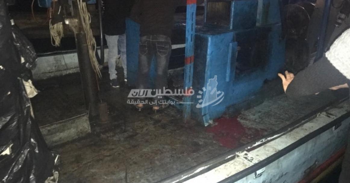 قارب الصيادين الثلاثة الذين استهدفتهم قوات الاحتلال شمال القطاع