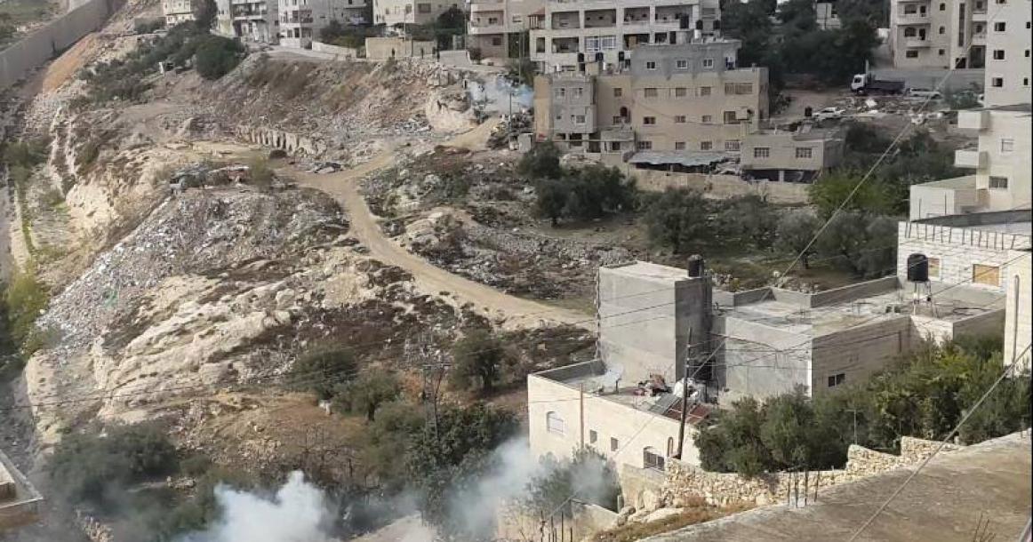 ‫صور:‬ مواجهات مع الاحتلال في بلدة أبو ديس