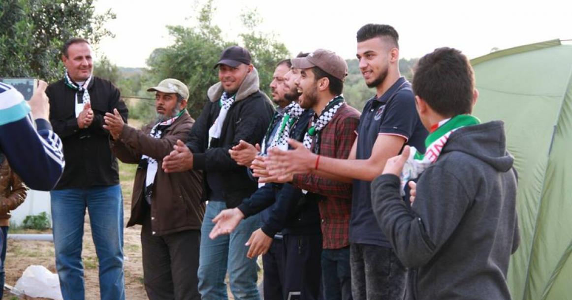 الدحية الفلسطينية  في خيمة العودة شرق الوسطى