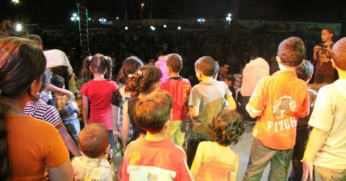 قسام "الدرج والتفاح" ينظم أمسية رمضانية لذوي شهدائه وجرحاه