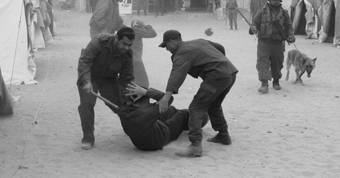 مشاهد تمثيلية لمعاناة الأسرى داخل سجون الاحتلال