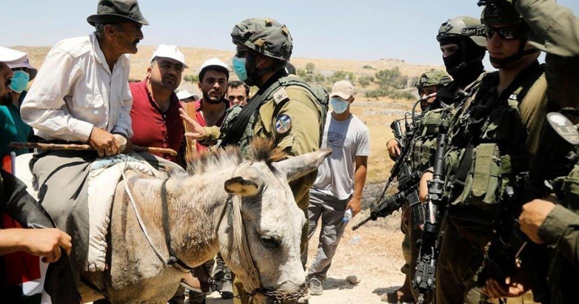 الاحتلال يعتدي على المواطنين ببلدة عصيرة الشمالية بنابلس