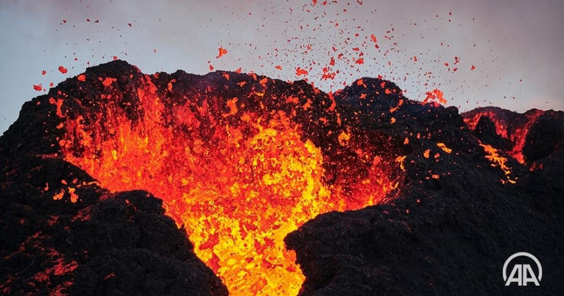 بعد خمود لنحو 8 قرون.. بركان آيسلندا يثور مجددا