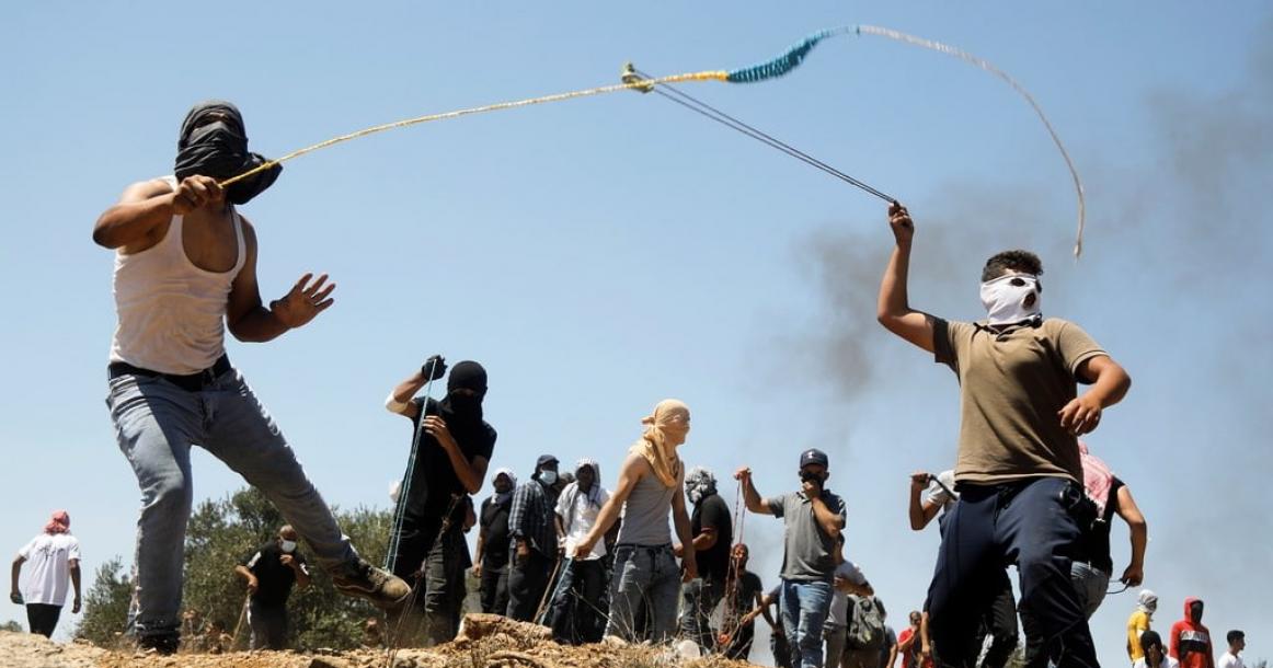 مواجهات على جبل صبيح في بيتا جنوب نابلس