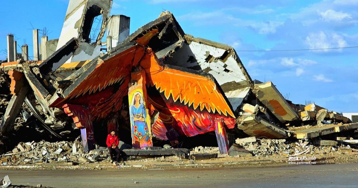 من تحت الأنقاض... لوحات فنية تنبض بالحياة في غزة