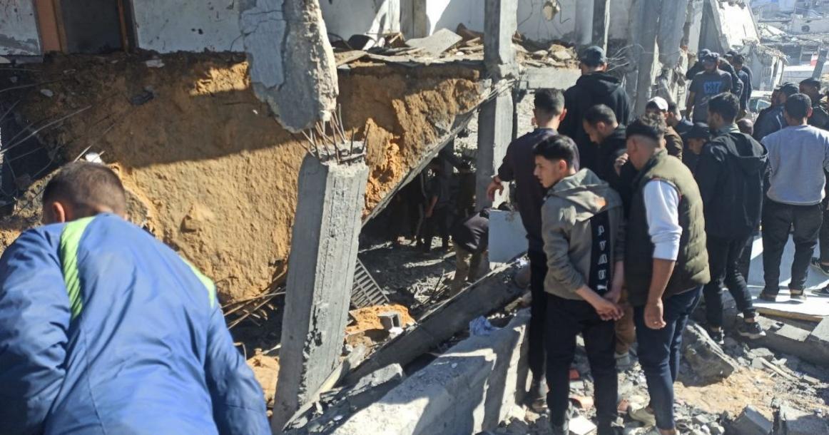 مشاهد قصف الاحتلال لمركز شرطة الشيخ رضوان شمال غزة