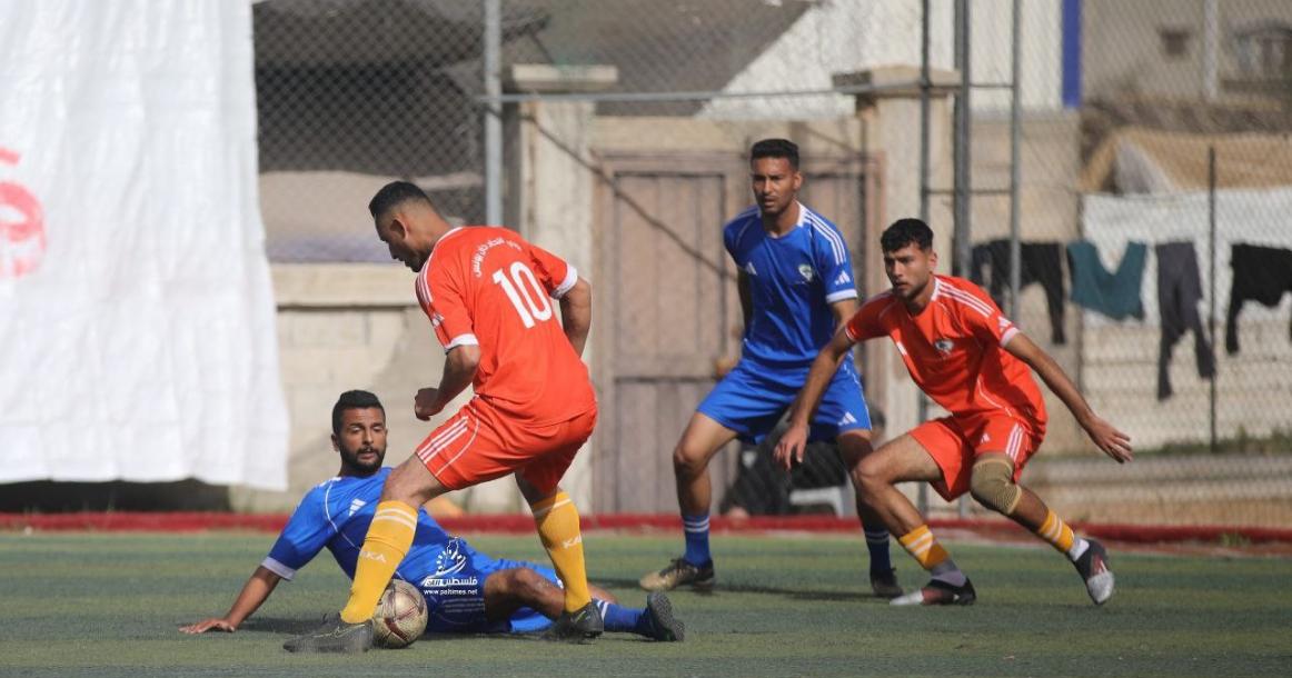 اتحاد خانيونس يتغلب على شباب رفح (2/4)، ضمن بطولة خماسيات كرة القدم، والتي ينظمها الاتحاد الفلسطيني لكرة القدم