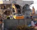 الاحتلال يهدم منزلاً في حي وادي حلوة بسلوان