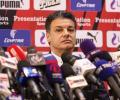 الاتحاد المصري لكرة القدم يعلن إقالة إيهاب جلال