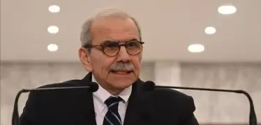 نواف سلام