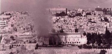 احراق-المسجد-الأقصى-fe61dfb5-25e4-43d6-a8db-6a70cfcedccc-1787303456-780x470.jpg