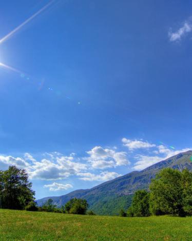 6713_Wonderful-nature-landscape-hot-spring-day