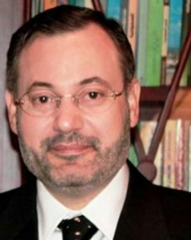 أحمد منصور