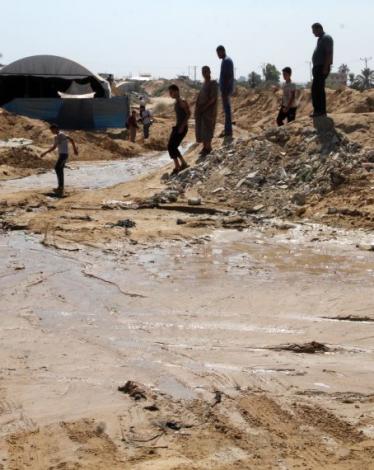 إغراق مصر للأنفاق على حدود القطاع