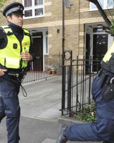 e85d9161-d435-4f1d-839f-eb8cb8d27772_16x9_600x338