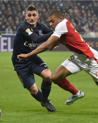 فيراتي يفكر بالتمرد من أجل برشلونة