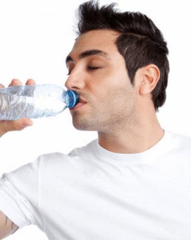 مأكولات تسبب العطش.. تجنبوها في رمضان