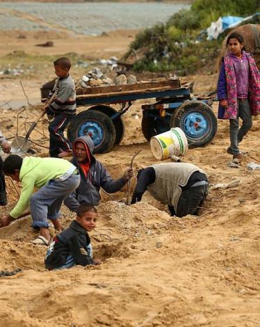 1918595_1345939115448505_9029637687209436215_n