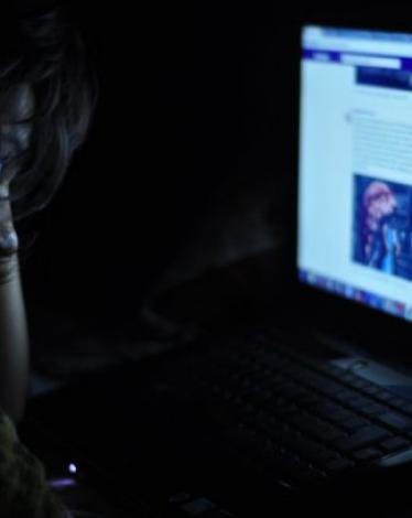 احذر.. الشبكات الاجتماعية طريقك إلى الاكتئاب